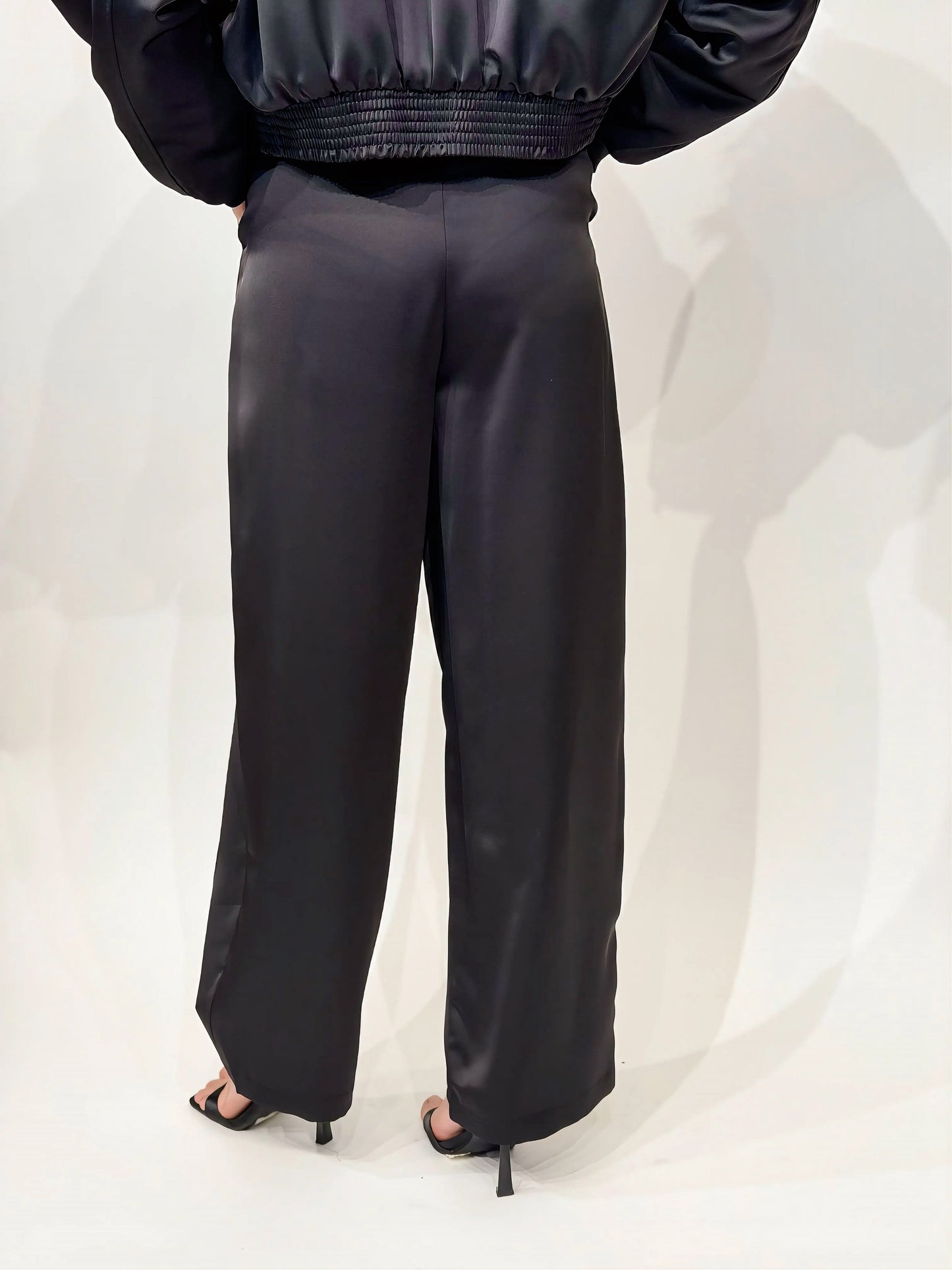 Pantalone Satin by Lumina