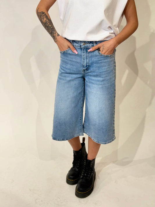 Bermuda Stud